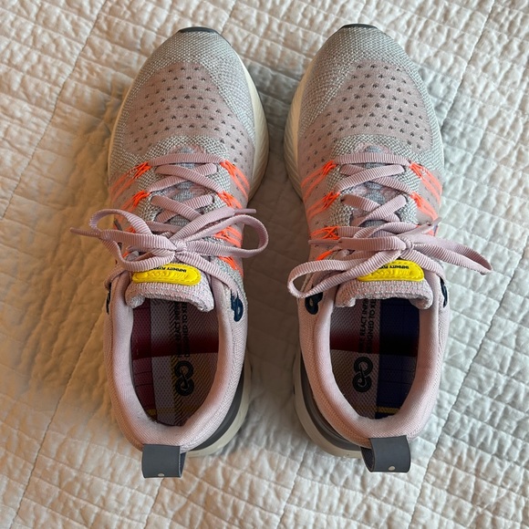 Nike React Infinity Run Flyknit 2 - Picture 3 of 5